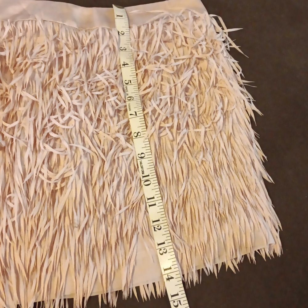NWT Express Pink Feathered Mini Skirt Size 6 - Picture 11 of 12